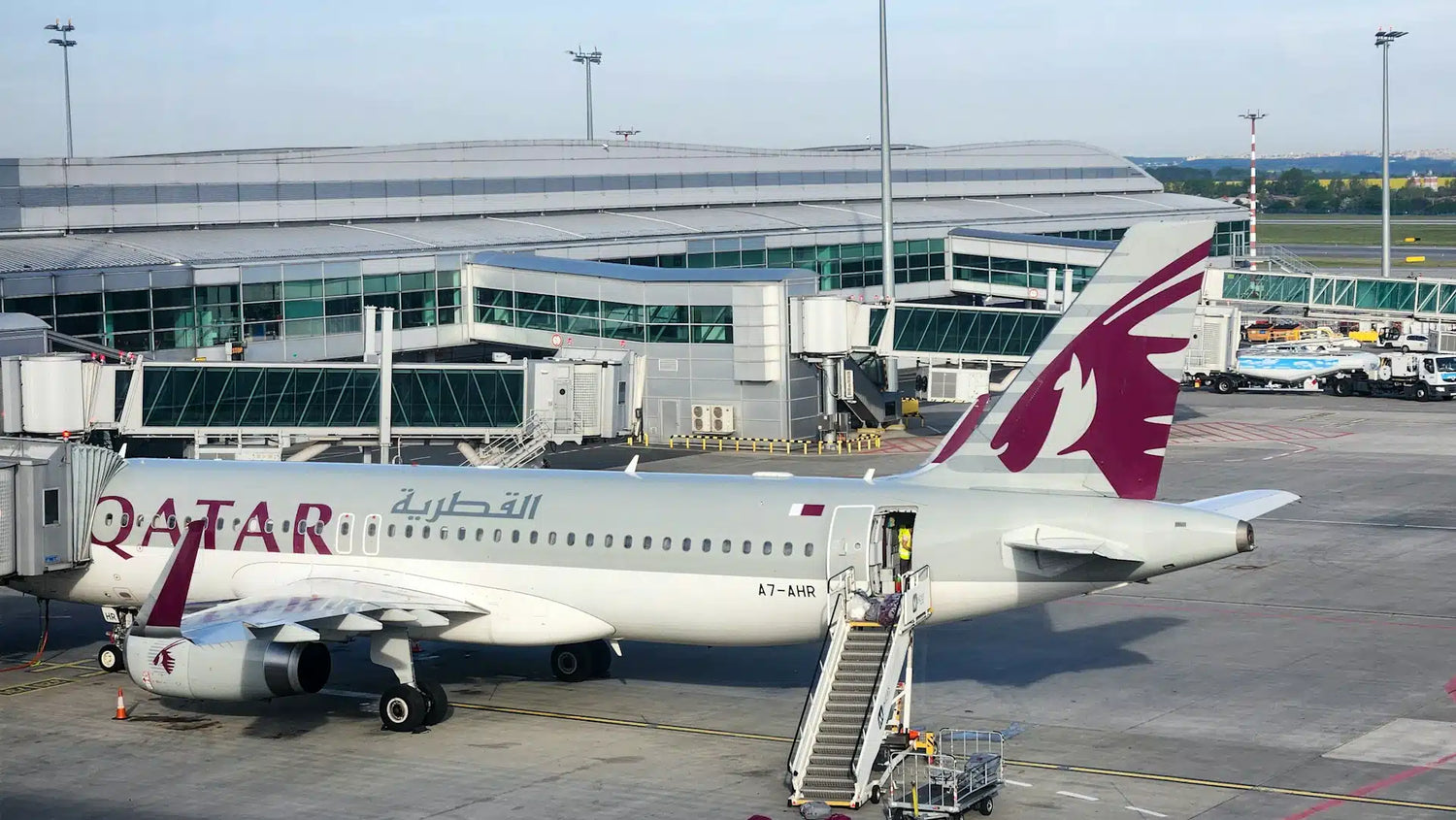 Dubai_Or_Doha_Emirates_Qatar_Airways_Or_Etihad_Which_To_Choose