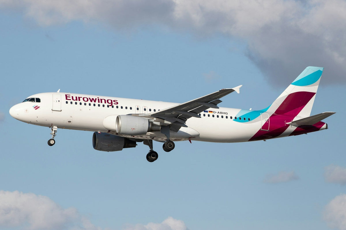 Eurowings_Cabin_Baggage_2026_The_8kg_Rule_and_9_Packing_Tricks