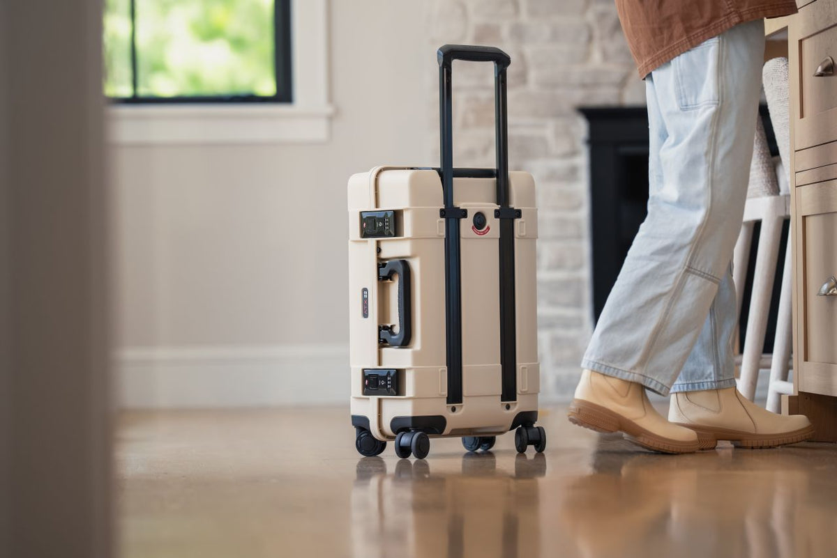 Samsonite, Rimowa, Delsey, American Tourister or Peli? 9 Honest Questions to Ask Before You Buy Your Next Suitcase 🧳