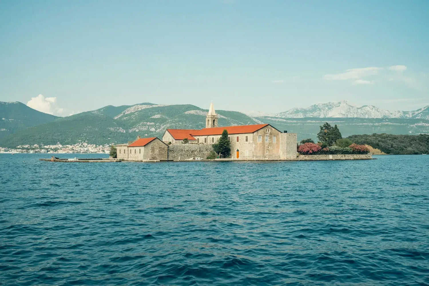 Slovenia_Or_Montenegro_Which_Destination_Should_You_Choose