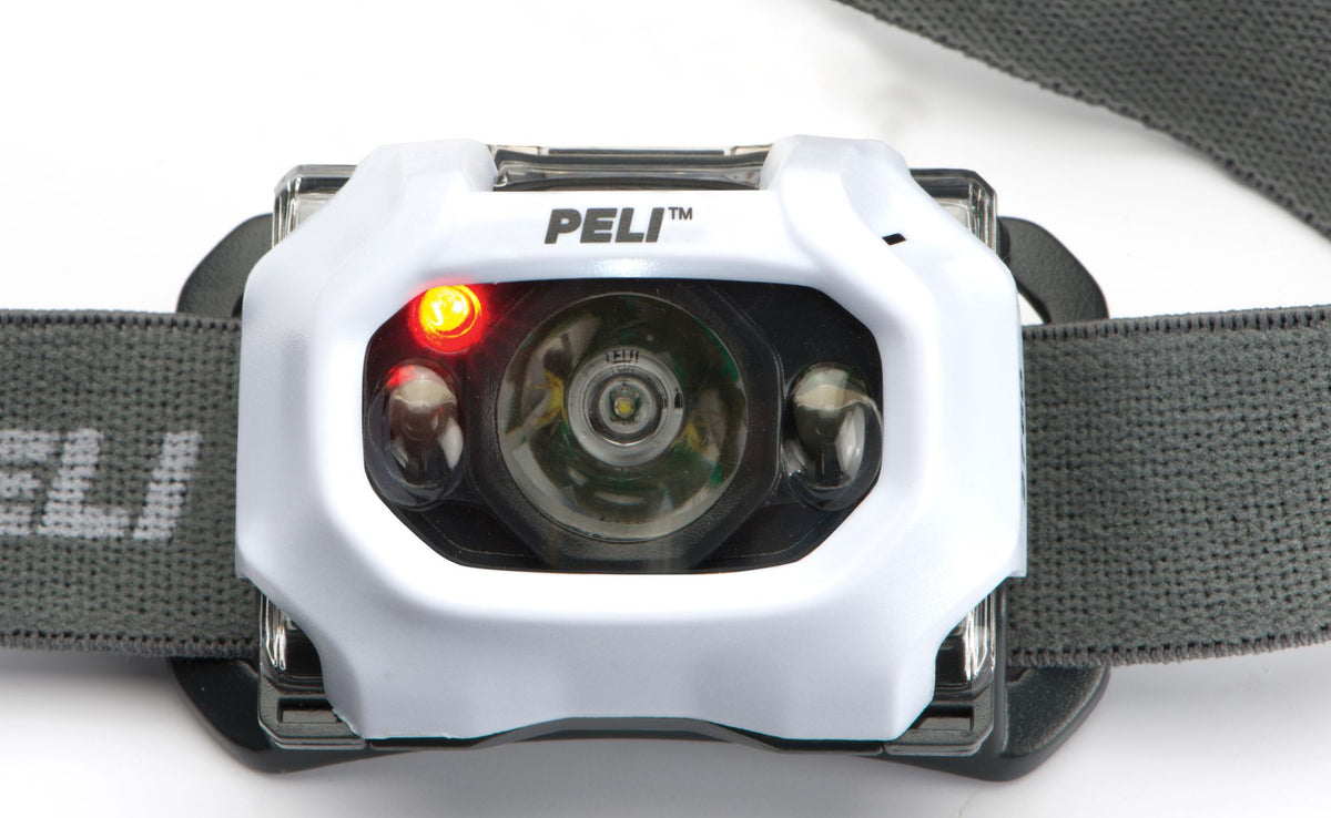 Lampada frontale Peli 2760 in modalità LED rossa per la visione notturna