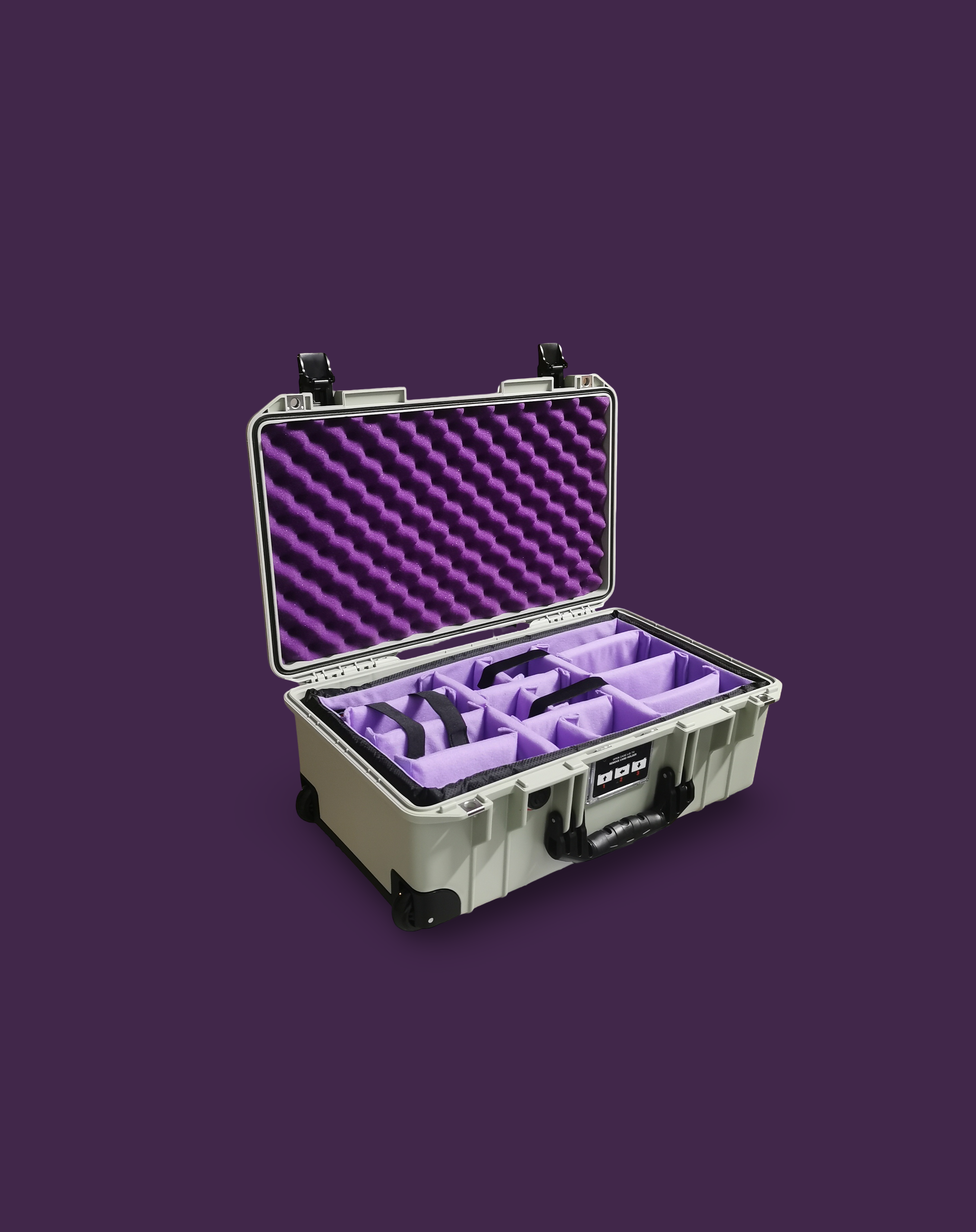 Peli Air 1535 Salbeigrau Kabinentrolley mit violettem Trennwandsystem und violettem Deckelschaum, alternative Ansicht