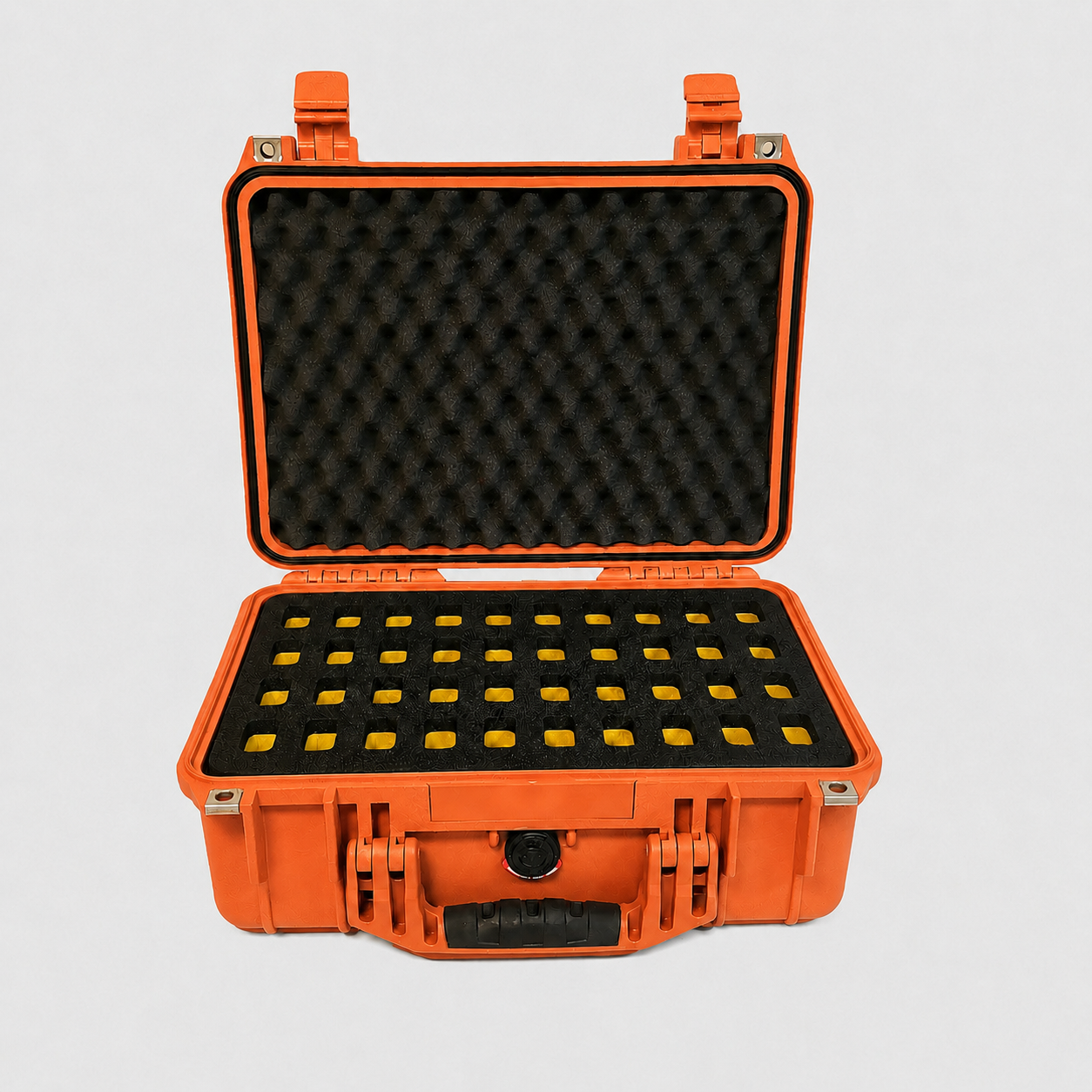Tilpasset Peli 1450 knivkoffert for 40 foldekniver
