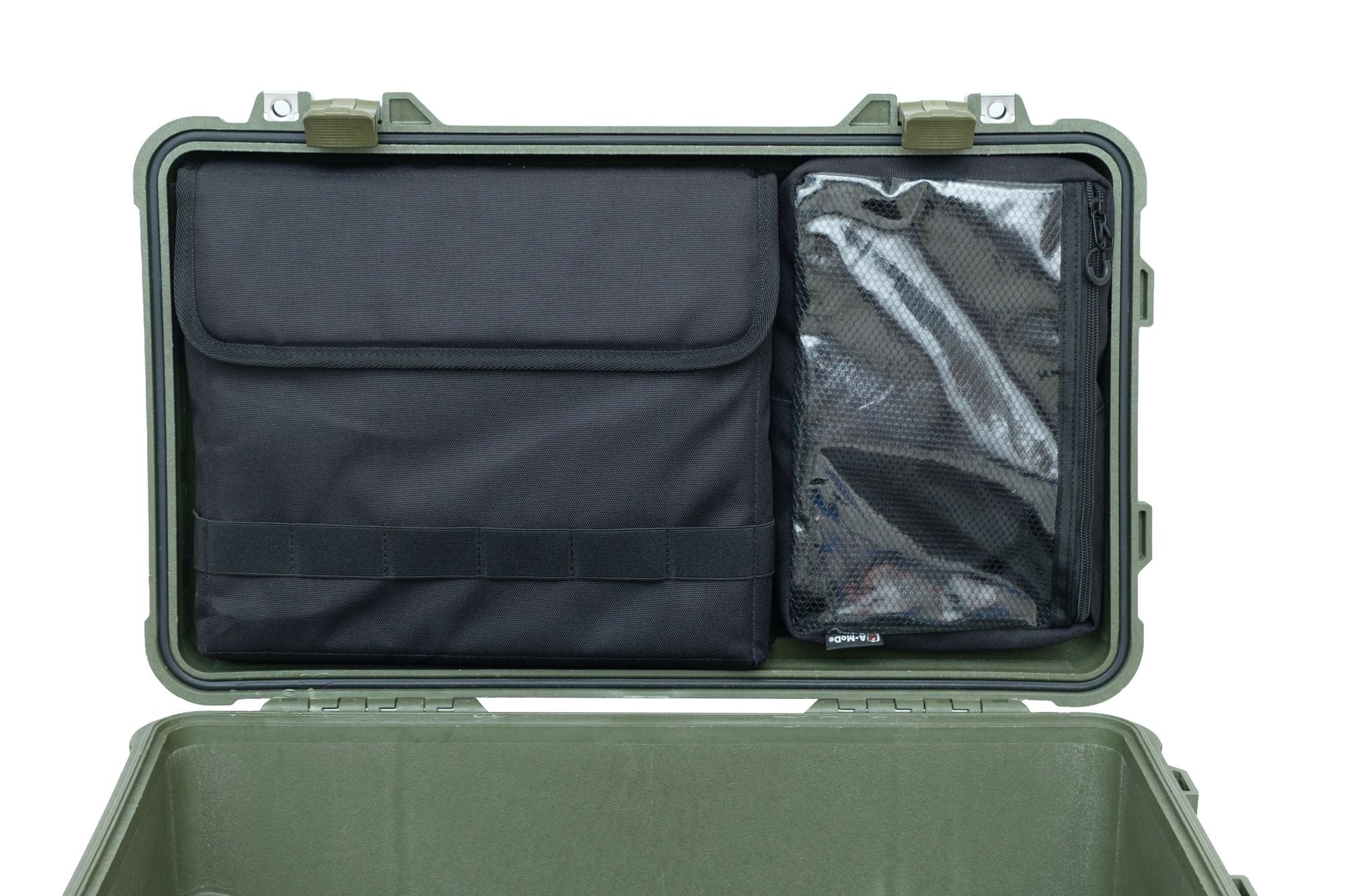 Lid organizer mounting plate and screws for fitting a Starlink Mini pouch to a Peli case lid