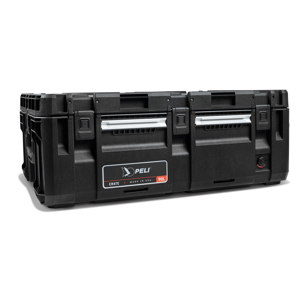 Peli CRATE 90L CR90 lastekasse i svart, sett skrått forfra