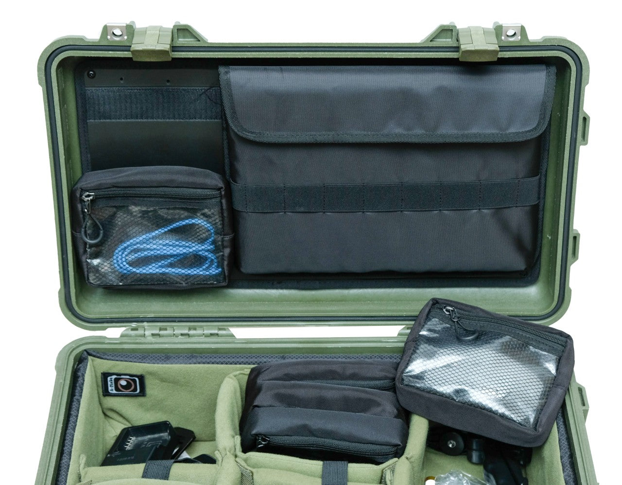 Peli-organizator-pokrova-za-prenosnik