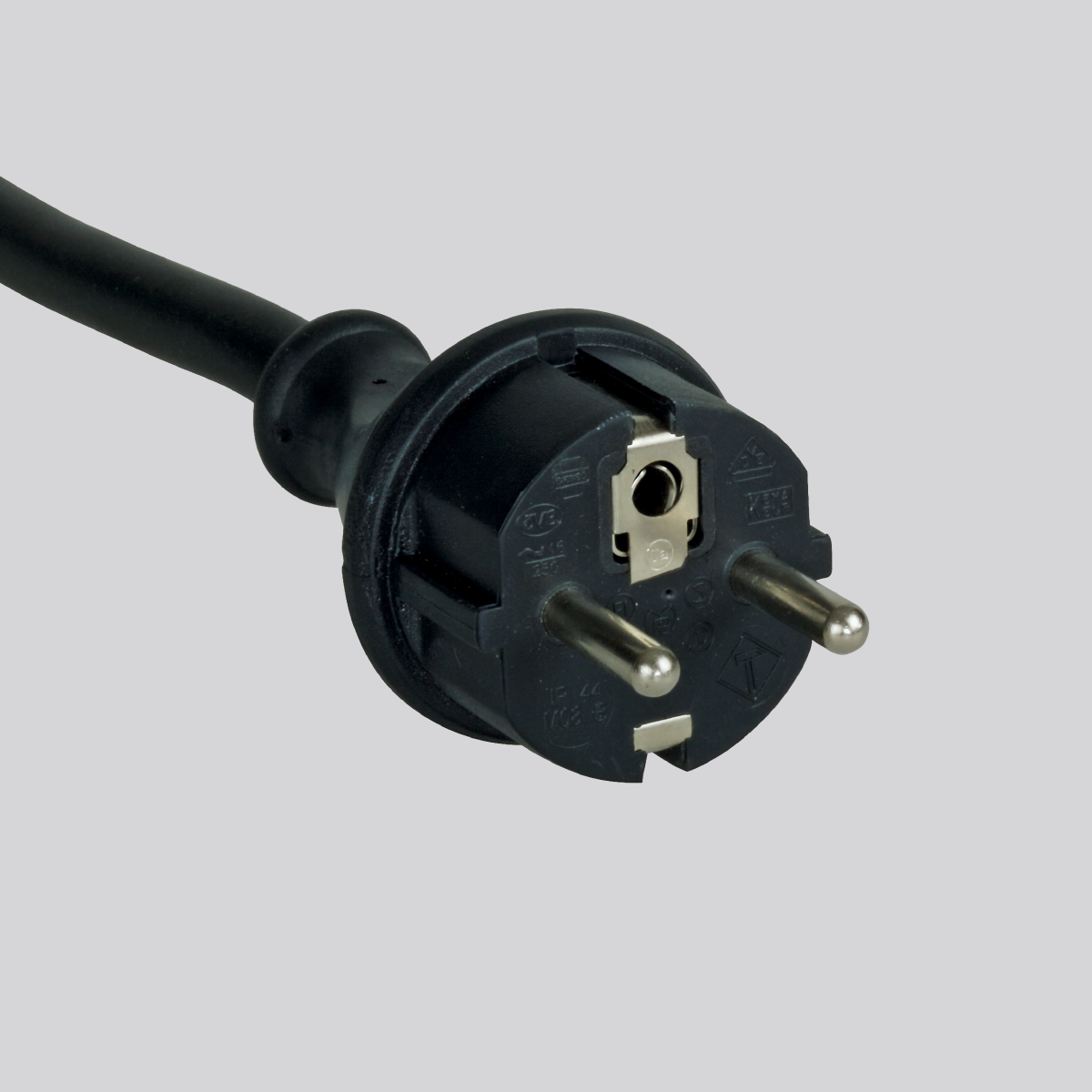 Professioneel_gebiedsverlichtingssysteem_100_000_lm_SONLUX_POWERCASE_L_80C04001-0006_dimmable_with_IP68_plug