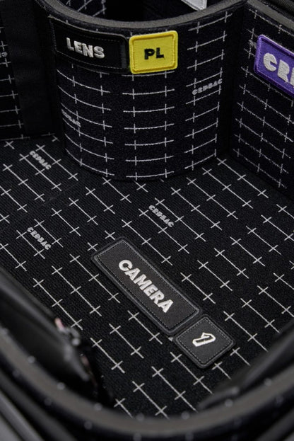 crdbag_grid-divide_carry_on_wall_modular_system_wrap