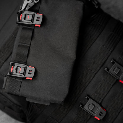 crdbag_shopify_mag-lock-molle_black_03