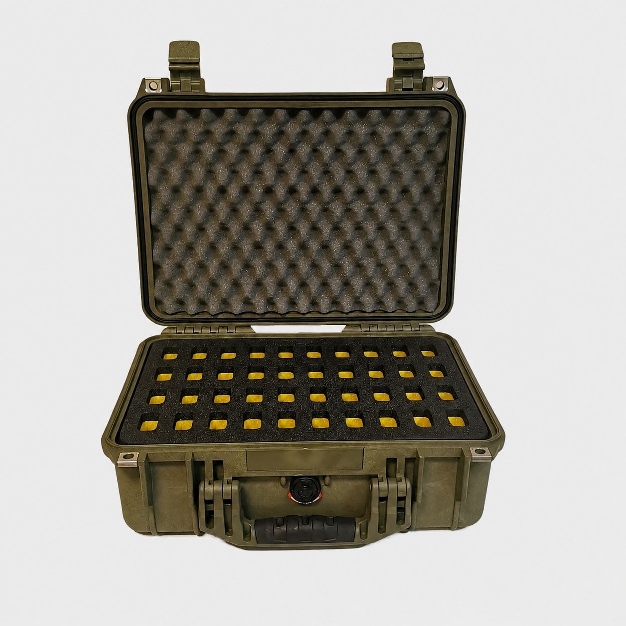 Tilpasset Peli 1450 knivkoffert for 40 foldekniver