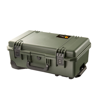 peli-storm-im2500-rolling-luggage-hard-case