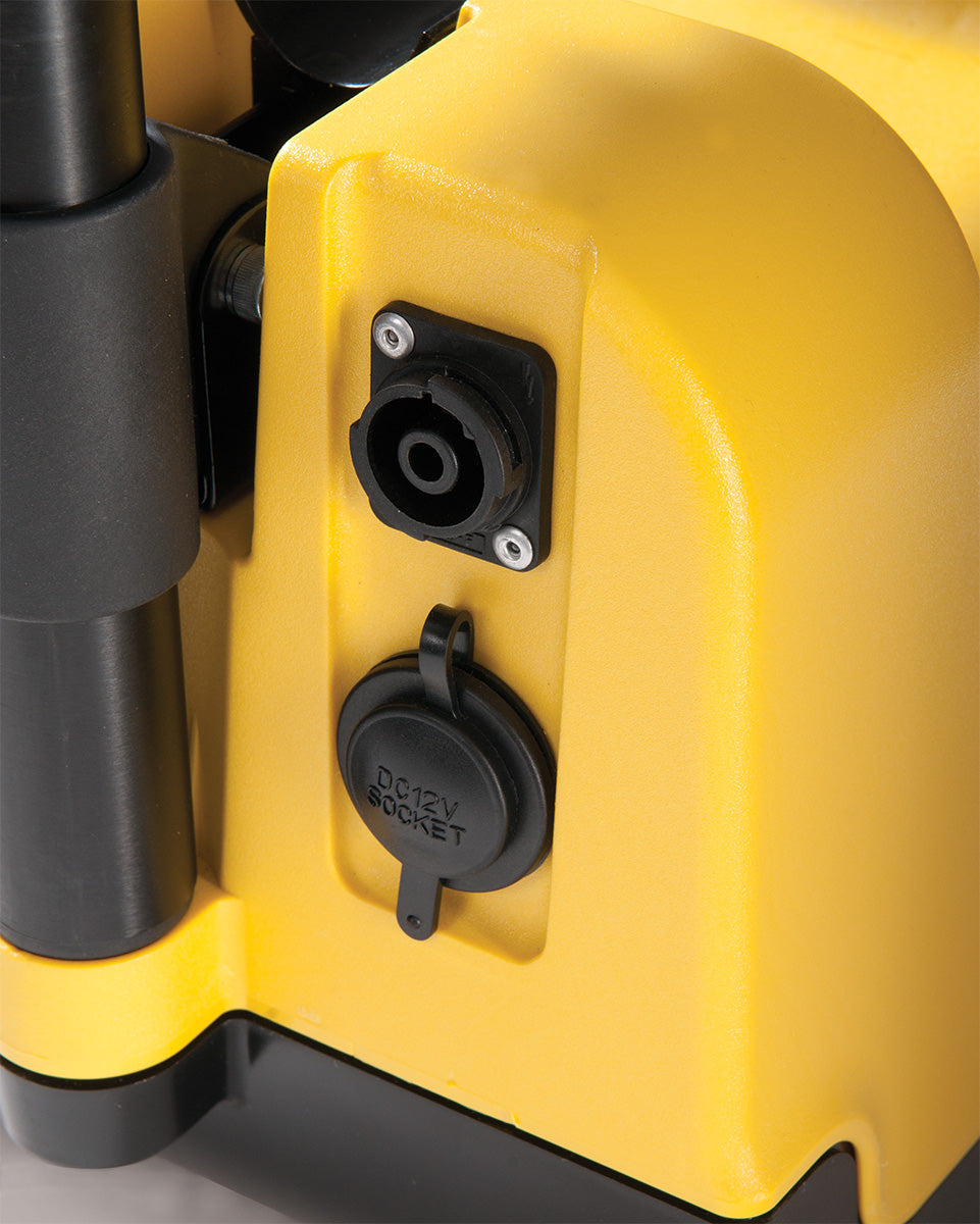 pelican-portable-12v-led-spot-light-spotlight