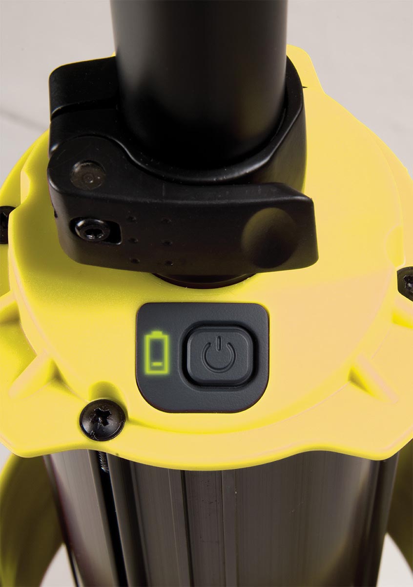 pelican-rechargable-portable-tripod-light