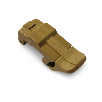 sandfarbener_Koffer_Verschluss_Peli_24mm_52ec9921